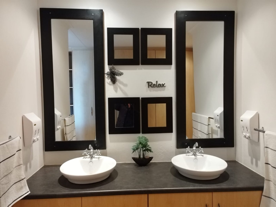 4 Bedroom Property for Sale in Dana Bay Western Cape